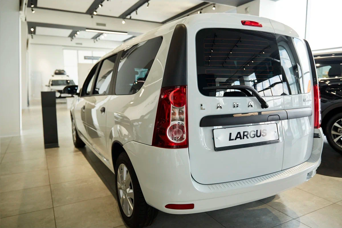 Lada Largus в Ставрополь - еще фото